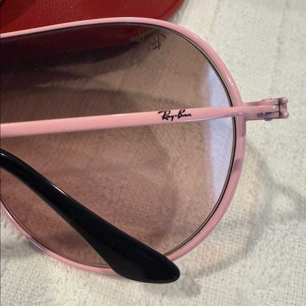 Ray-Ban Pink Frame Sunglasses with Red Case - Picture 4 of 13